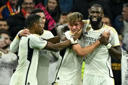 Real Madrid recibió al Napoli en Champions League con varias bajas y novedades en la fecha 5 del grupo C.