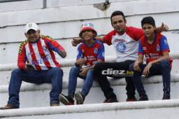Poca afición llegó al estadio Olímpico de San Pedro Sula.