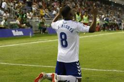 Acosta no estuvo por acumulación de tarjetas amarillas ante Extremadura UD.