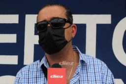 Pedro Atala conversó con DIEZ después del zafarrancho entre jugadores y entrenadores en el clásico Olimpia-Motagua en Estados Unidos. (Foto: Johny Magallanes)