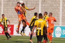 Real España no puede contra los Lobos de la UPNFM y lo tiene casi eliminado del torneo.