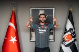 Así presentó el Besiktas la llegada de Pjanic, quien deja al Barcelona por medio de una cesión.