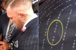 El traje de Conor McGregor llamó la atención de todos los medios.