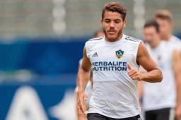 El mexicano Jonathan dos Santos no viajara con Los Ángeles Galaxy a Orlando para jugar el torneo de MLS para ser intervenido de una hernia.