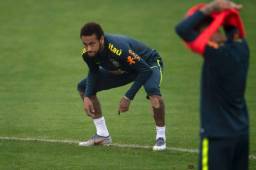 Medios brasileños aseguran que Neymar fue citado el viernes a declarar por divulgación de fotos íntimas. Fotos AFP