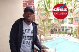 El delantero hondureño Alberth Elis le abre las puertas de su casa en Houston a Diario Diez.