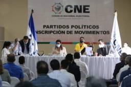 El Consejo Nacional Electoral brindaría los resultados de las elecciones internas hasta el lunes.