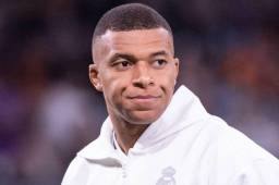 Mbappé desmiente una presunta violación en el hotel donde se hospedó durante su escapada a Estocolmo.