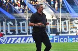 El entrenador del Motagua Diego Vázquez está contento con el rendimiento que está teniendo el equipo en el cierre de las vueltas y asegura que va por el liderato.