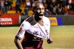 Rubilio Castillo espera seguir por la senda del gol con el Saprissa de Costa Rica.