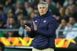 Quique Setién dirigirá al FC Barcelona y debutará en Champions League ya que nunca ha dirigido esa competencia.