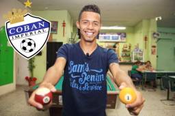 El futbolista hondureño Bayron Méndez vestirá la camisa del Cobán Imperial de Guatemala. Foto DIEZ