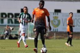 Wesly Decas acordó con Nacional de Madeira la rescisión de su contrato.