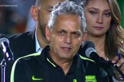 El entrenador Reinaldo Rueda se mostró muy conmocionado por lo sucedido con los jugadores del Chapecoense y dio un discurso muy emotivo. Foto cortesía