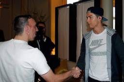 Franck Ribery y Cristiano Ronaldo en la entrega del Balón de Oro en 2013.