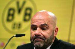 Peter Bosz se va del Borussia Dortmund por los malos resultados en la Liga Alemana y del fracaso en Champions.