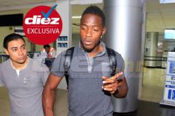 El capitán de la Selección de Honduras, Maynor Figueroa, regresó hoy a Estados Unidos tras asistir al sepelio de su amigo, Jaime 'El Chele' Varela. Foto Juan Salgado