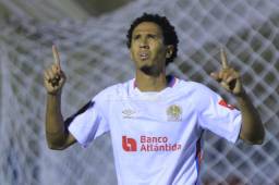 ¡Ya es su papá! Olimpia pasa por sus tres puntos en La Ceiba y recupera el liderato tras superar al Vida