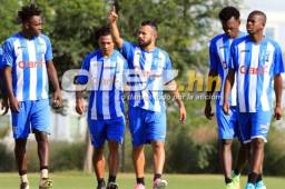 La bicolor buscará sumar sus primer tres puntos en la Copa Oro este martes. Foto: Ronald Aceituno.