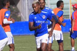 Brayan Beckeles dejó en claro una vez más que su relación con Pedro Troglio jamás fue tirante y esperó pacientemente por la titularidad en Olimpia.