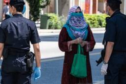 El ministerio malasio encargado de las mujeres quiso orientar a las ciudadanas en este periodo difícil y publicó en la red social Facebook algunos consejos sobre cómo comportarse.