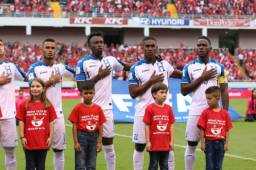 Honduras dejó ir una gran oportunidad de ponerse a tiro en el Mundial de Rusia luego de empatar ante Costa Rica.