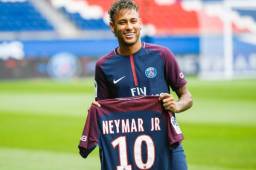 Un amigo de Neymar recibirá más de siete millones de dólares por el traspaso de crack brasileño al PSG.