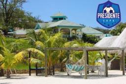 El hotel Turquoise Bay espera la llegada de turistas que aprovecharán el partido para vacacionar en Roatán.