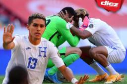 Luis Palma se aceró al guardameta una vez que finalizó el partido y lo consoló.