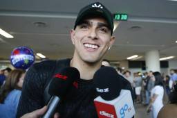 El futbolista del Celtic compartió risas con los medios de comunicación. FOTOS: Mauricio Ayala