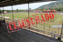 El estadio Francisco Martínez de Tocoa fue cerrado por la Comisión de Disciplina por cuatro partidos debido a los incidentes contra los árbitros. Fotos DIEZ
