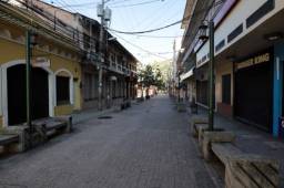 El toque de queda queda hasta el 14 de junio y se aplicará a quienes aún no se integren a sus trabajos.