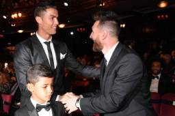 Messi cree que no necesita salir del Barcelona, asegurando que está en el mejor equipo del mundo.