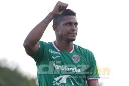 Carlo Costly sumó sus primero minutos como jugador del Marathón.