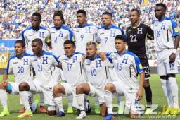 Los partidos eliminatorios de marzo sólo le dejaron un punto a Honduras y esto le pasó factura en el ranking FIFA. Foto DIEZ