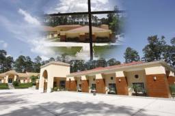 Este es el hotel de selecciones del Proyecto Gol donde los delincuentes se llevaron los televisores plasmas, uniformes y hasta trofeos. Fotos archivo DIEZ