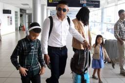 Emilio Izaguirre viajó en familia a Escocia para iniciar una nueva aventura con el Celtic Glasgow.
