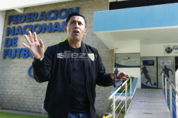 “Shulita” Gómez habló con Diez sobre el duelo de la gran final de la Concacaf League, donde advierte del peligro que puede causarle el Motagua al Comunicaciones.