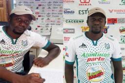 El lateral hondureño Edgar Álvarez renovó por un año más con Platense.