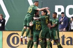 Portland Timbers pasó a la final de conferencia tras vencer 4-2 en penales a Seattle Sounders.