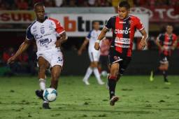 Roger Rojas anotó su gol en la tanda de penales.