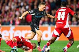 Leverkusen no pudo con el Brest y apenas sacó el empate 1-1.