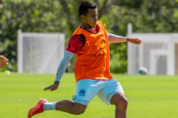 Edwin Rodríguez entrenó con normalidad con el resto de sus compañeros y estaría disponible para el clásico de este miércoles ante el Marathón.