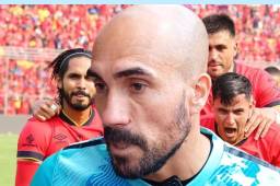 Portero de Municipal rompe sillas tras ser sustituido por su entrenador previo a la tanda de penales