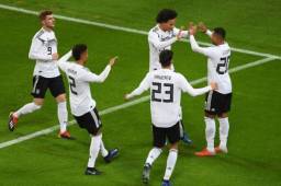 La Selección de Alemania venció sin inconvenientes a su similar de Rusia por 3-1.