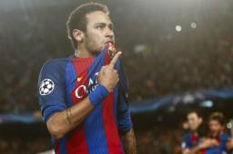Neymar regresaría para jugar al lado de Messi en el Barcelona la próxima temporada.