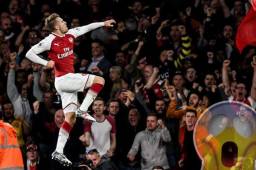 Ramsey festejando su anotación ante el Leicester City en la primera jornada.