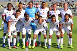 Michaell Chirinos y Félix Crisanto aseguraron la permanencia con Lobos BUAP tras el descenso de Veracruz.