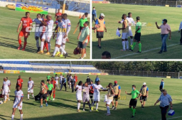 Yustin Arboleda se molestó mucho previo al término de la primera parte del juego ante la Real Sociedad, donde se quejó de racismo.