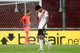 River Plate cayó 0-3 en la ida de semifinal ante Palmeiras y quedó al borde de la eliminación de Copa Libertadores.